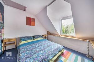 Photo 18- click for photo gallery